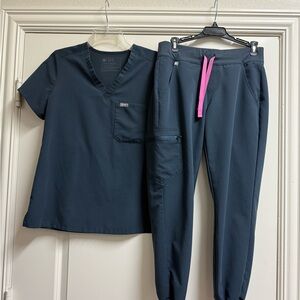 Figs scrub set grey midnight sky Zamora petite small joggers Catarina top